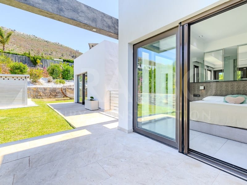 Venta. Chalet/Villa en Jávea