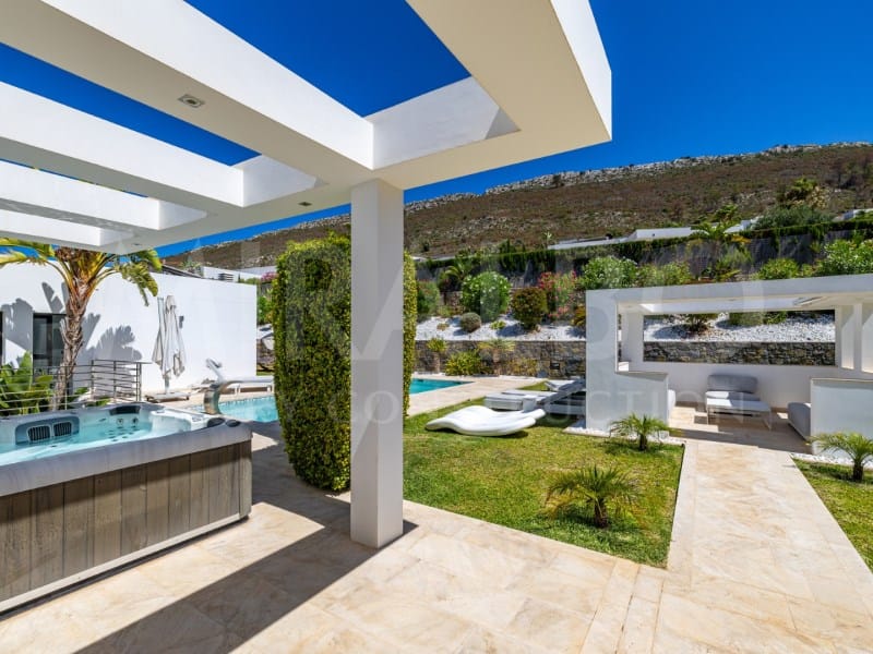 Venta. Chalet/Villa en Jávea