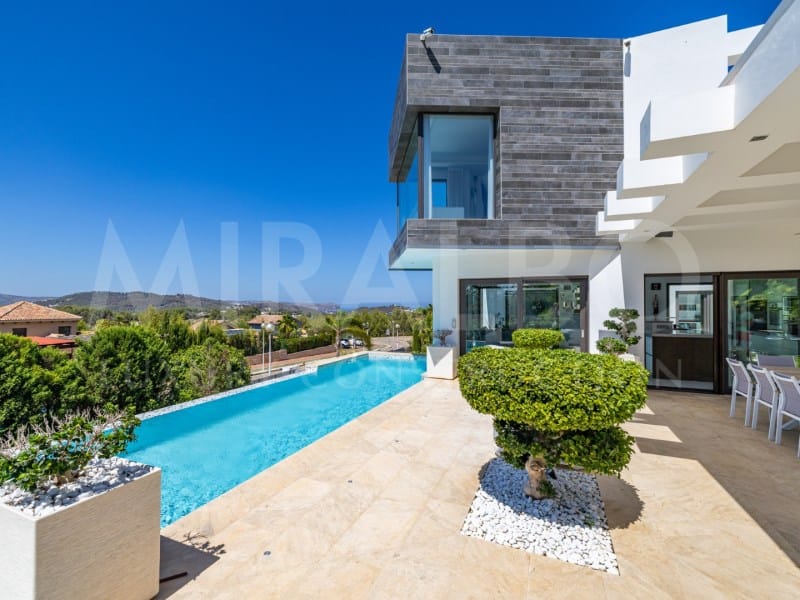 Venta. Chalet/Villa en Jávea