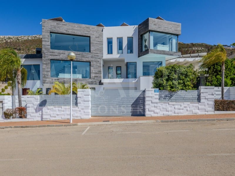 Venta. Chalet/Villa en Jávea