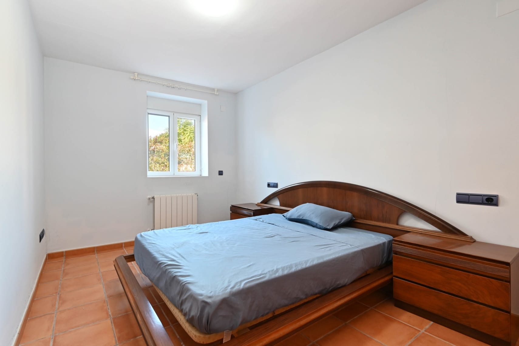 JOYA ARQUITECTÓNICA, PISCINA, TENIS Y CASA DE INVITADOS EN ALZIRA