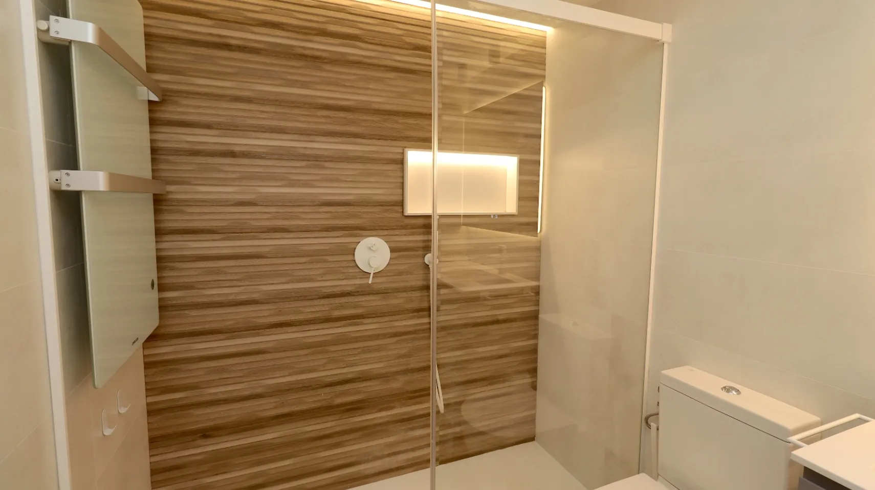 Ático moderno en Safranar con piscina y amplia terraza