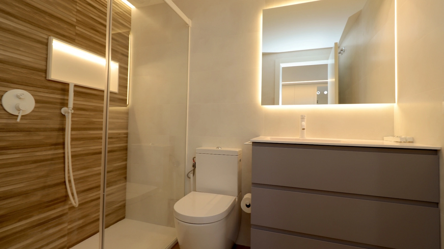 Ático moderno en Safranar con piscina y amplia terraza