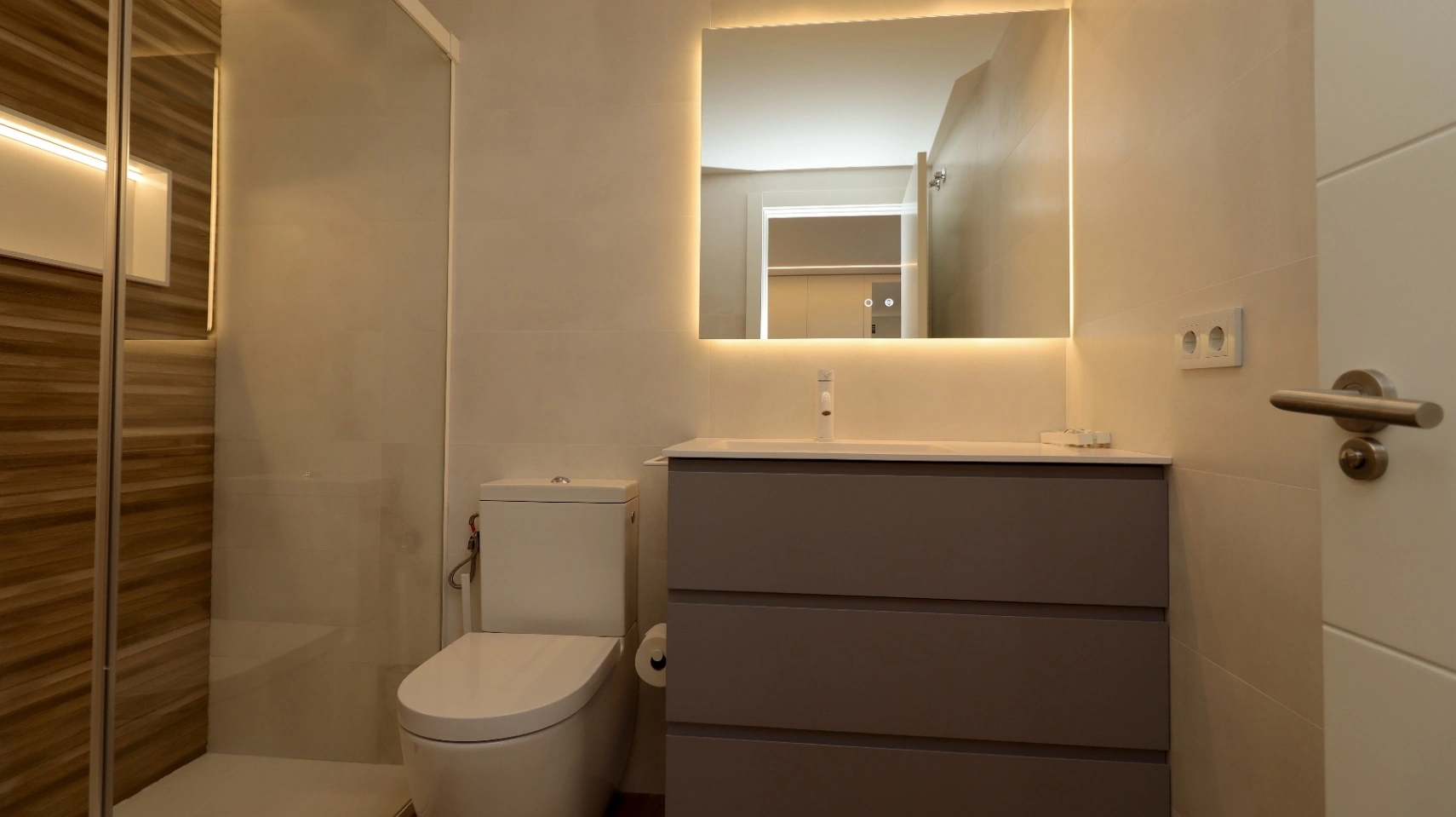 Ático moderno en Safranar con piscina y amplia terraza