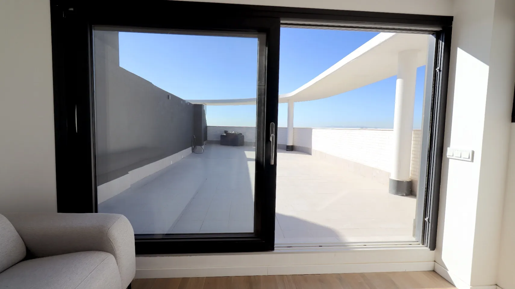 Ático moderno en Safranar con piscina y amplia terraza