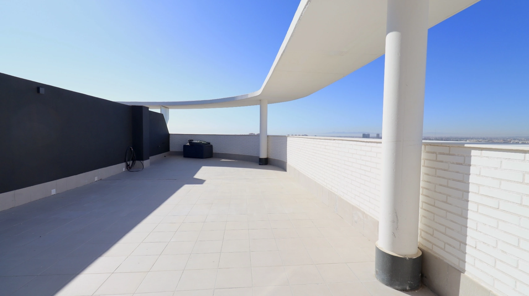 Ático moderno en Safranar con piscina y amplia terraza