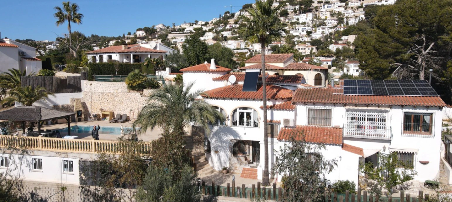 Villa Tradicional en Venta en Benissa Costa con vistas al mar Costa Blanca