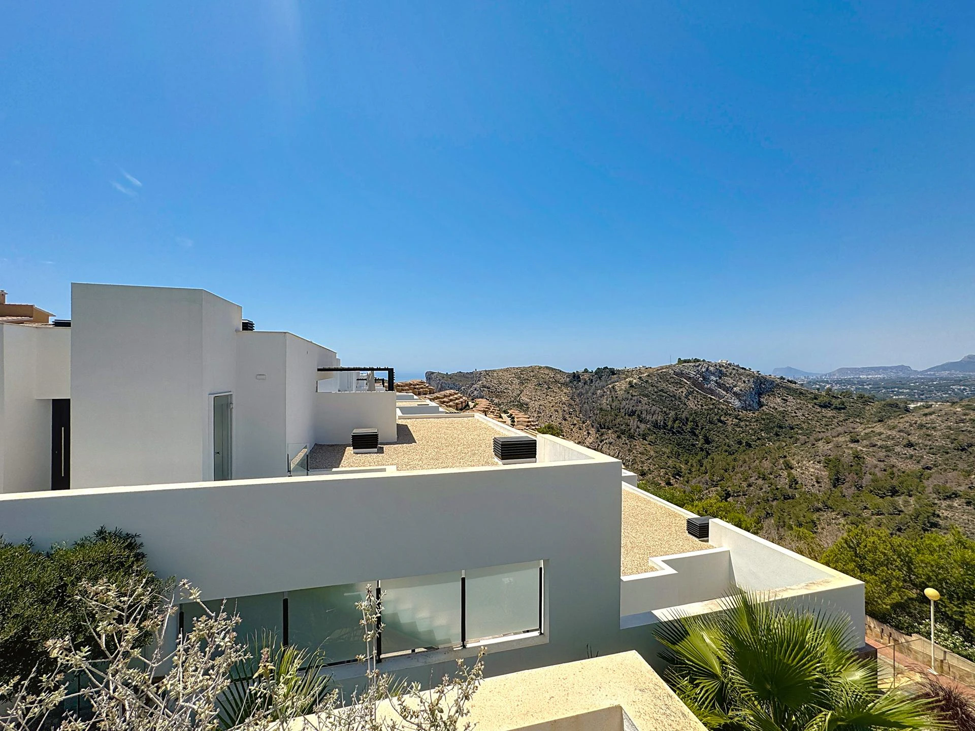 Appartement en attique avec vue sur la mer à Cumbre del Sol Benitachell à vendre.