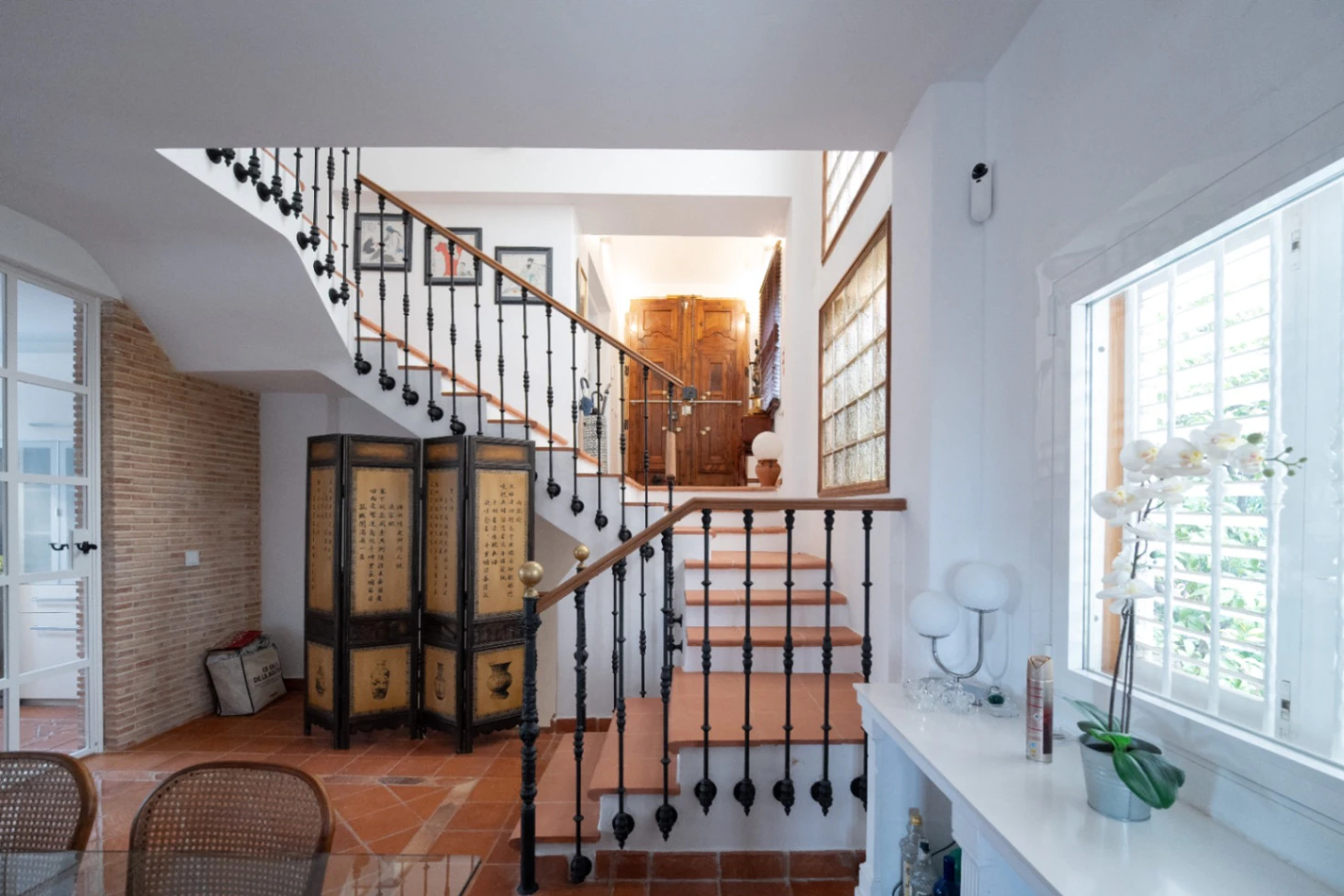 Chalet exclusivo con gran parcela y piscina junto a La Eliana, Valencia