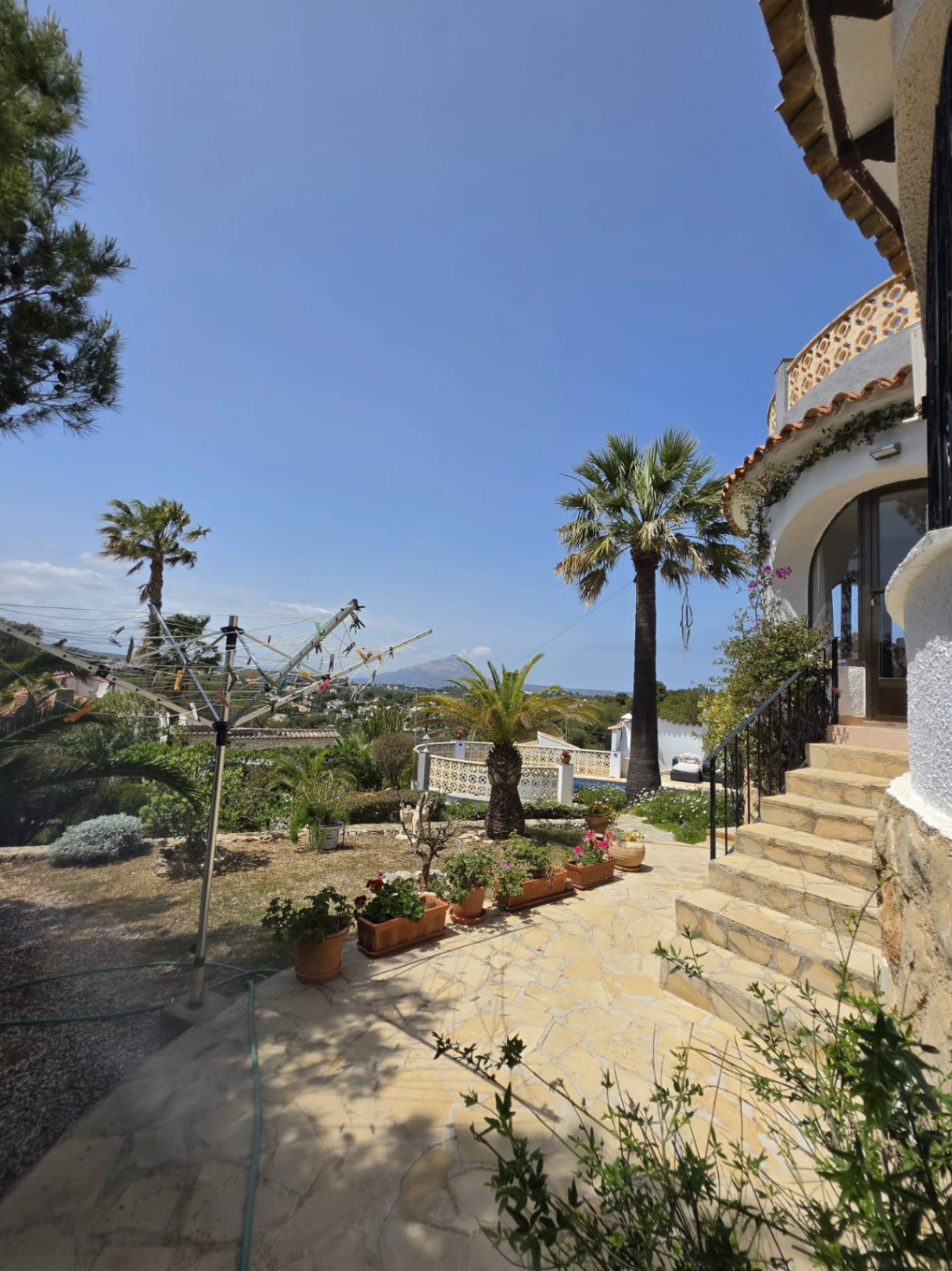 Encantadora villa en la prestigiosa zona de Balcón al Mar, Jávea