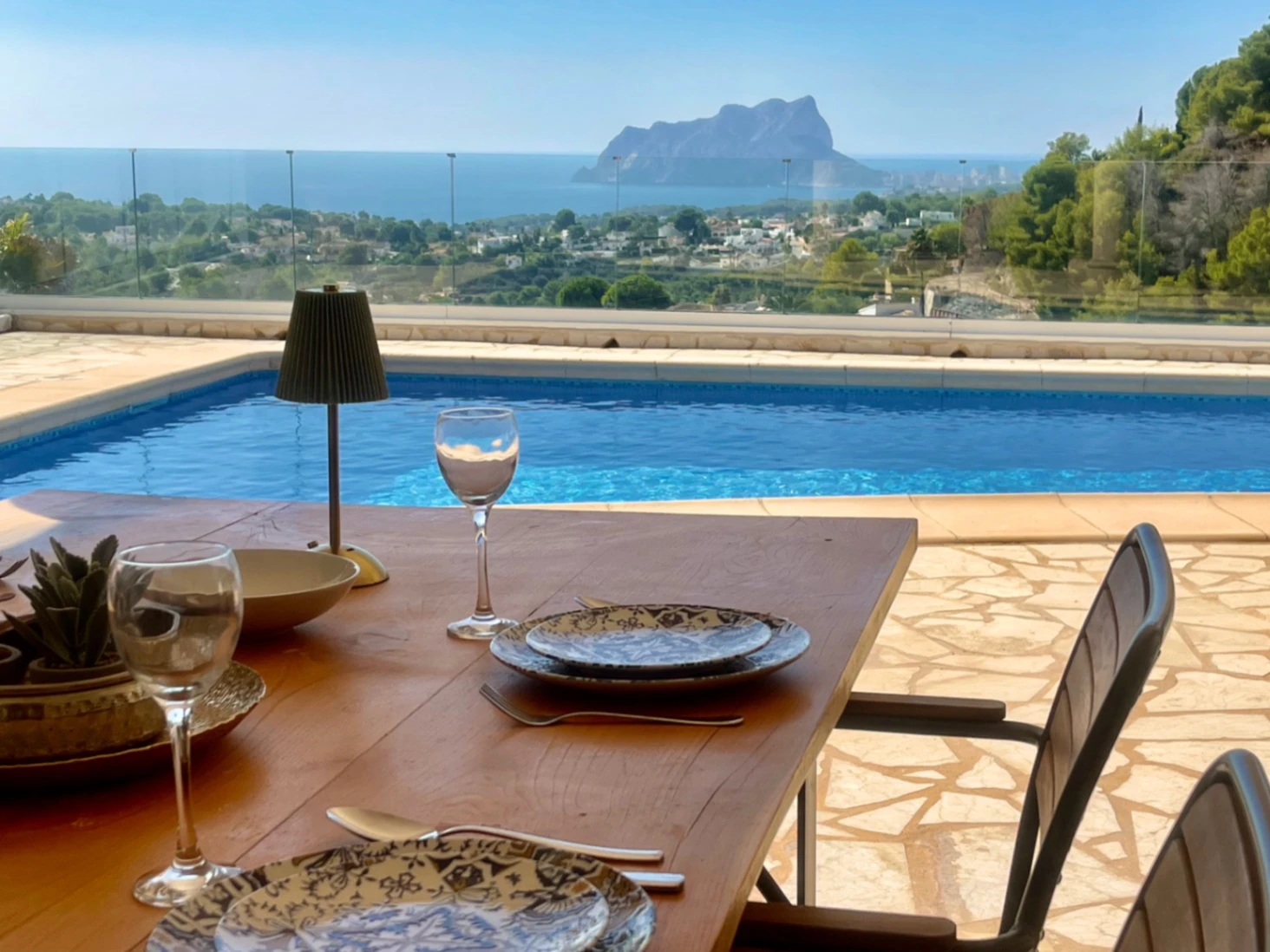 . DOS VILLAS +  APARTAMENTO DE INVITADOS . MORAIRA. VISTAS AL MAR