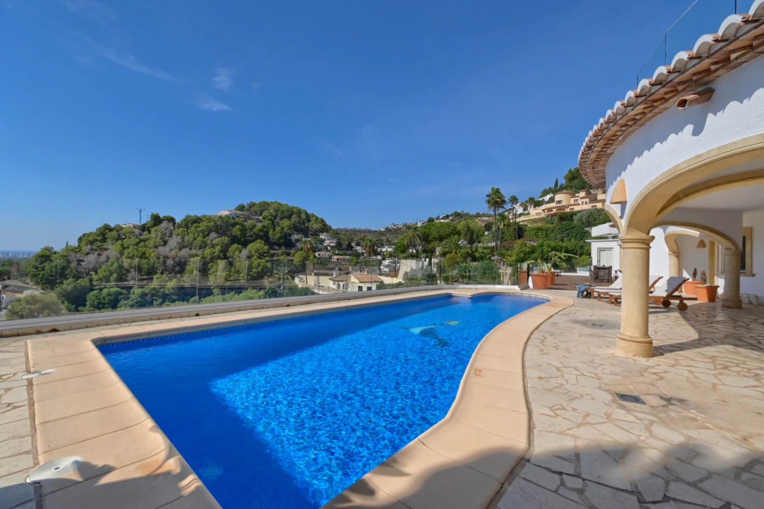 . DOS VILLAS +  APARTAMENTO DE INVITADOS . MORAIRA. VISTAS AL MAR