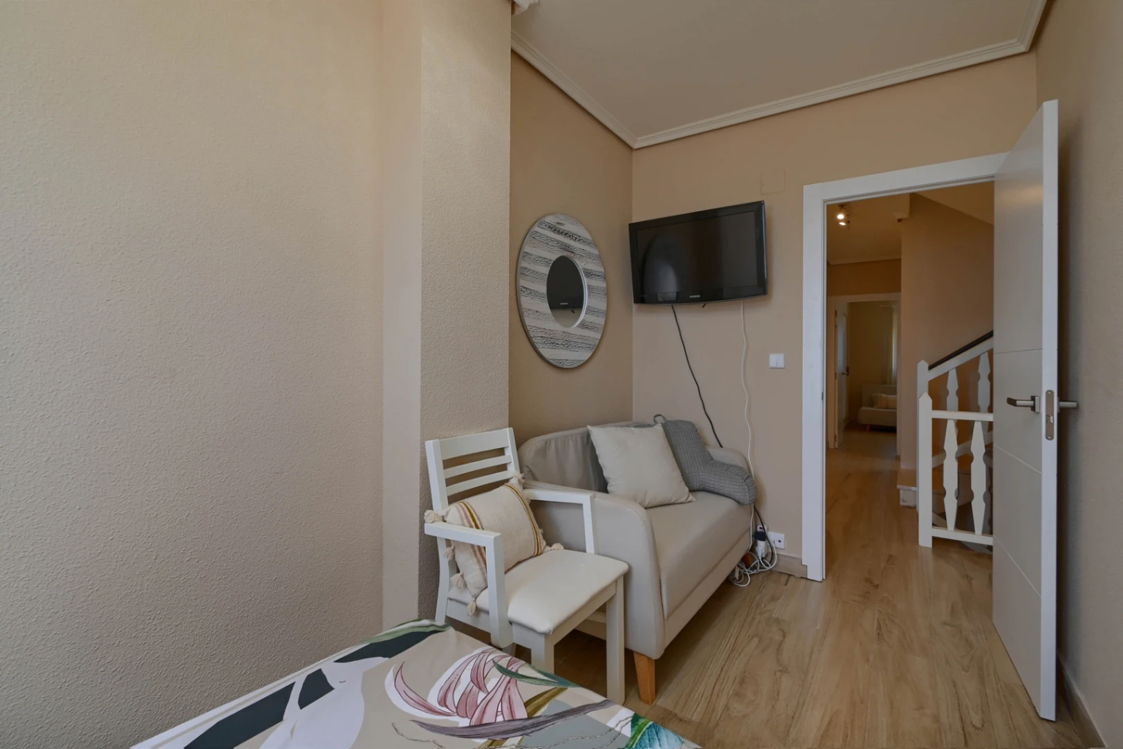 Vivienda frente al mar con garaje, terraza y 4 dormitorios