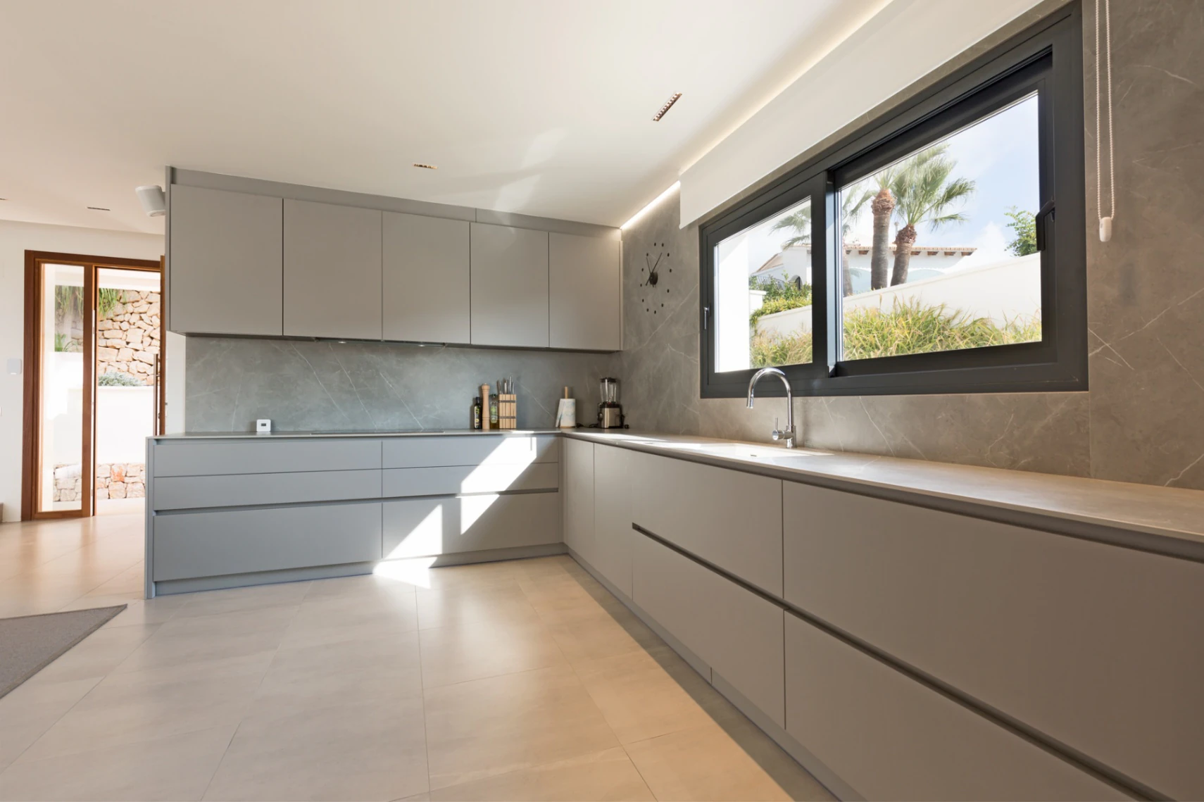 Preciosa Villa Moderna con vistas al mar en Moraira El Portet Costa Blanca - Imagen 7