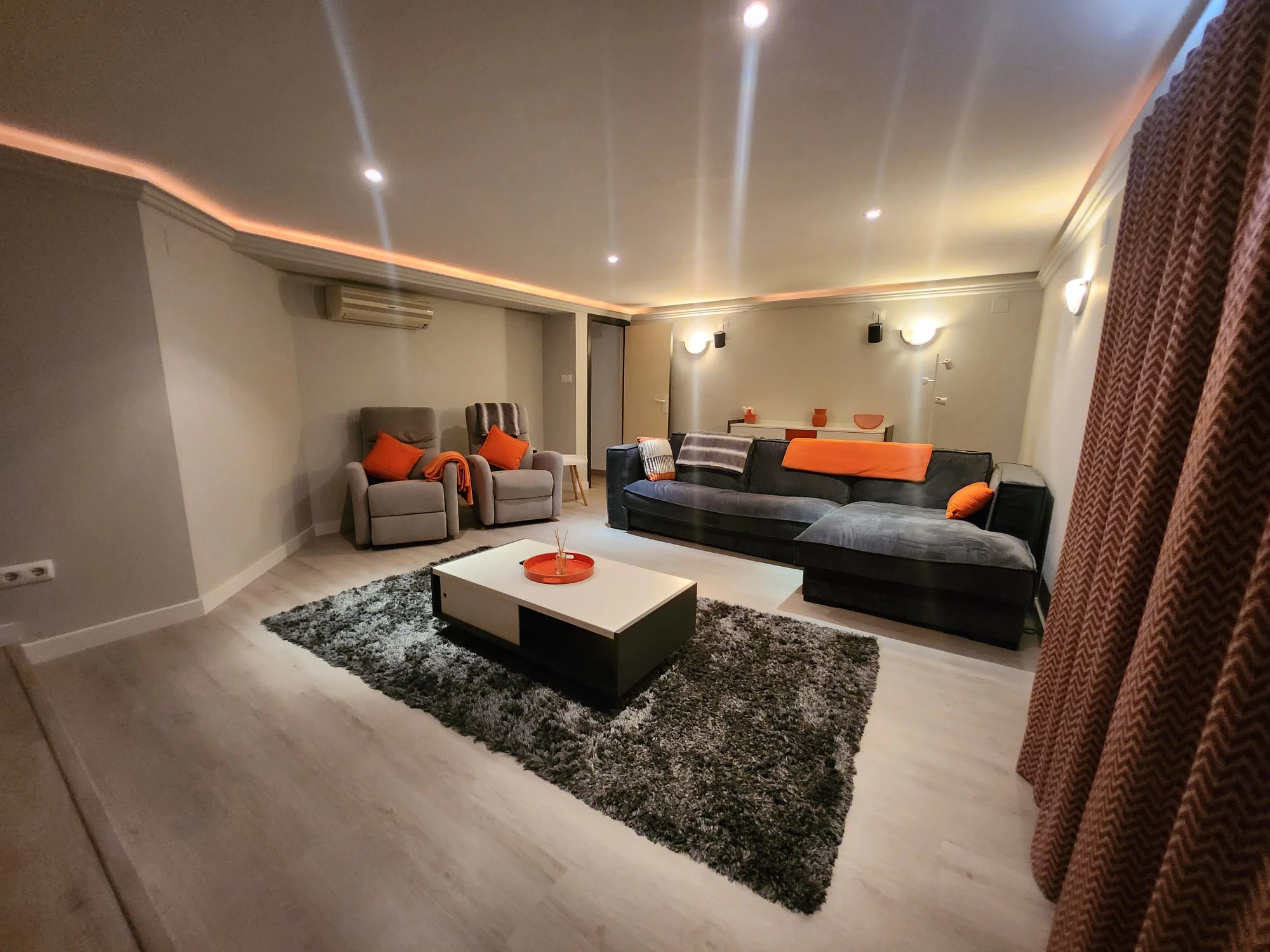 Villa Ibicenca con vistas al mar en Moraira El Portet Costa Blanca