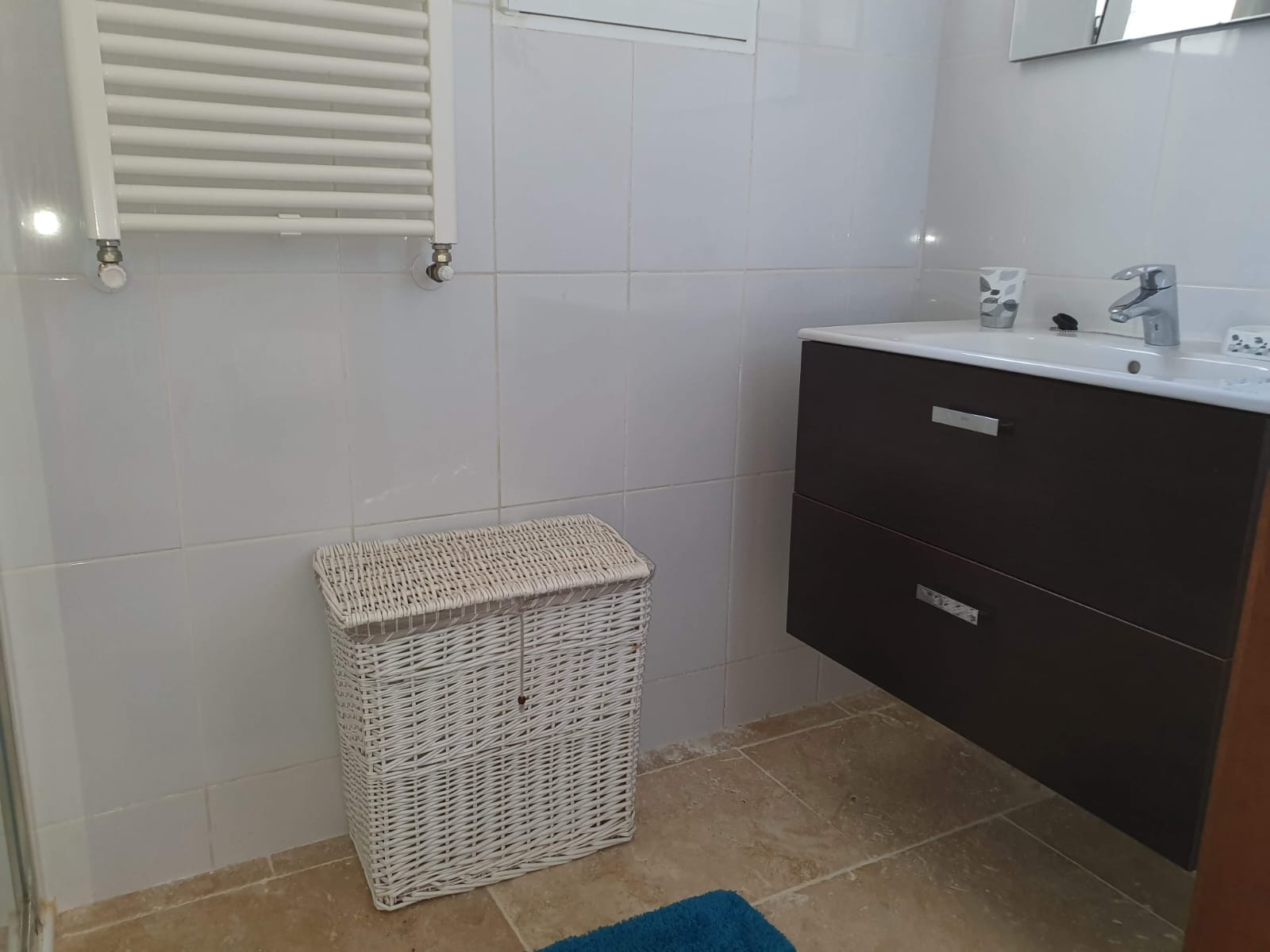 Bonita villa en venta con amplia parcela en Teulada