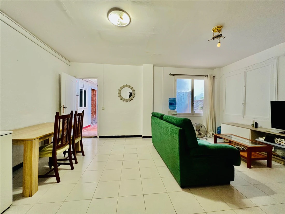 Venta. Local comercial en Calpe