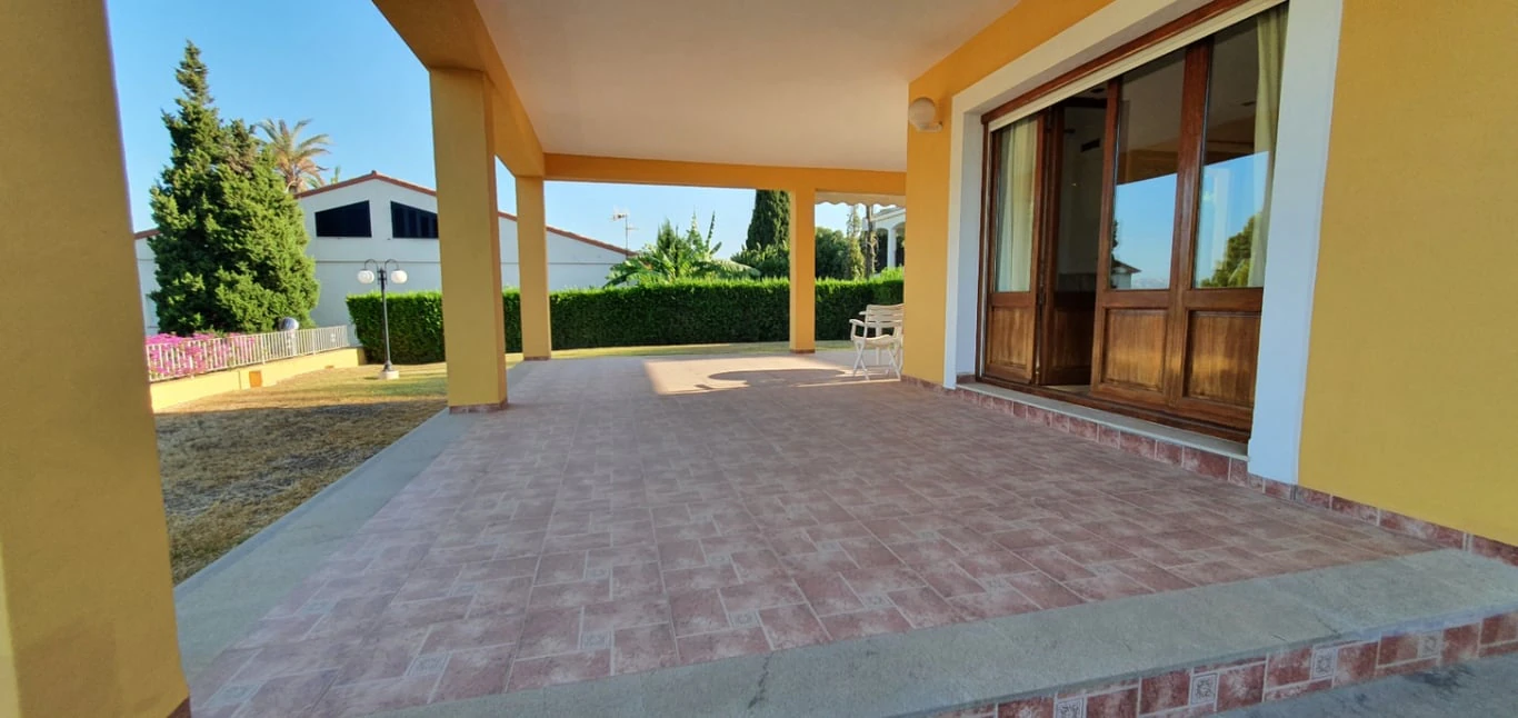 Chalet/Villa en venta en Oliva