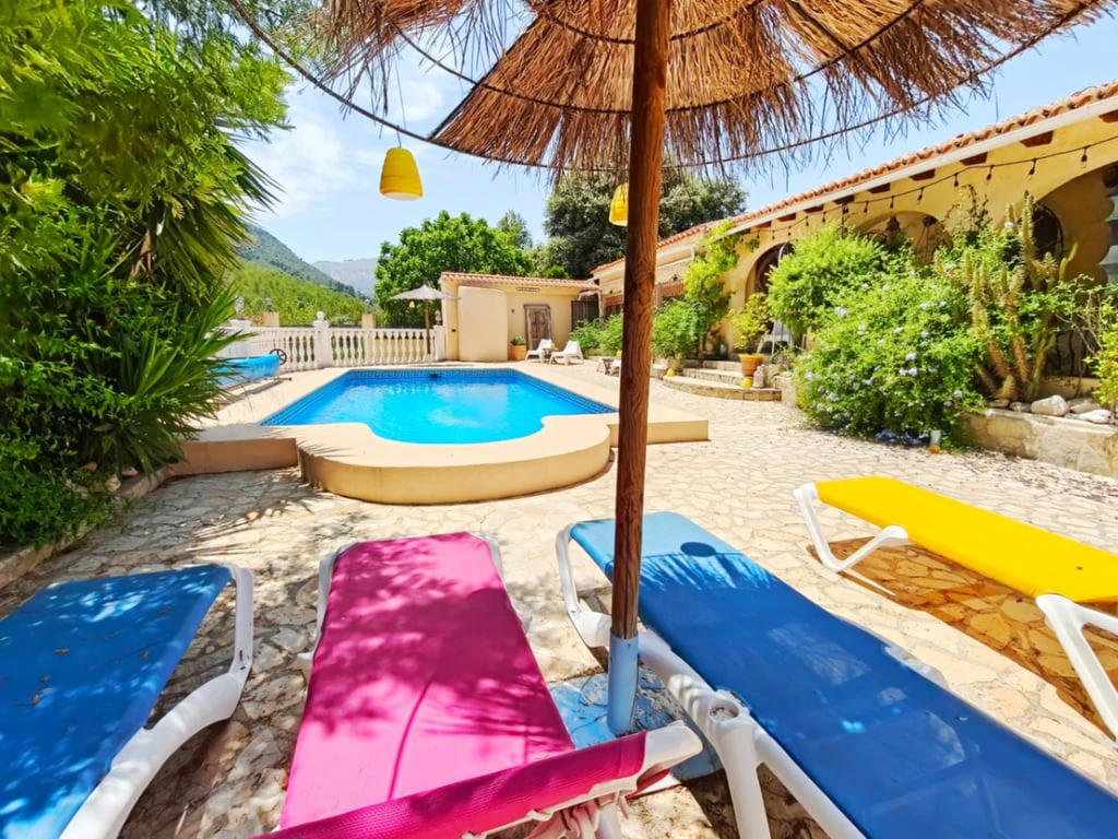 Finca en venta en Castell De Castells