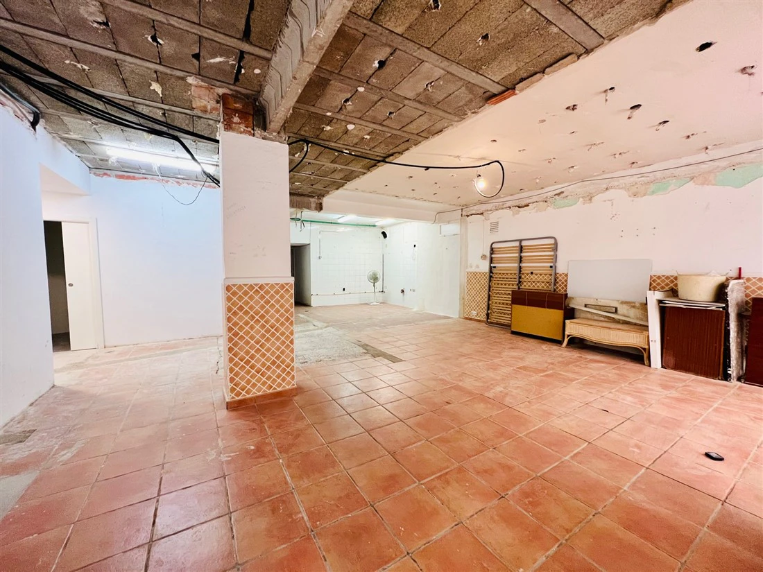 Venta. Local comercial en Calpe