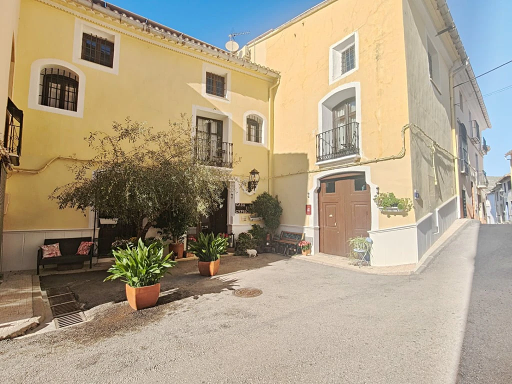 Commercial Property en venta en Vall De Gallinera