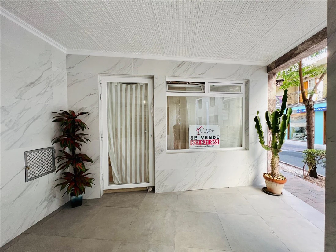 Venta. Local comercial en Calpe
