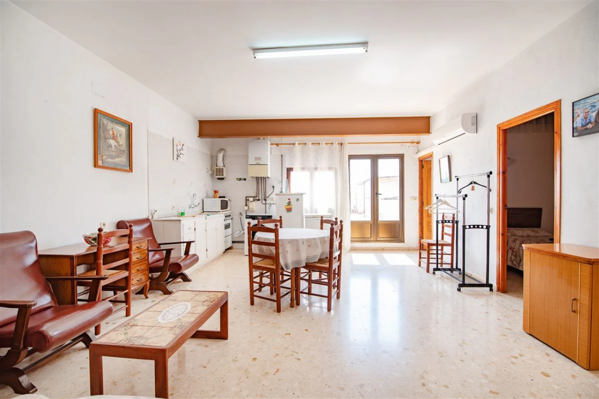Venta. Casa de pueblo en Teulada