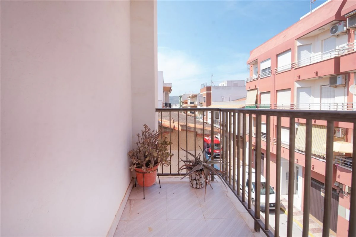 Venta. Casa de pueblo en Teulada