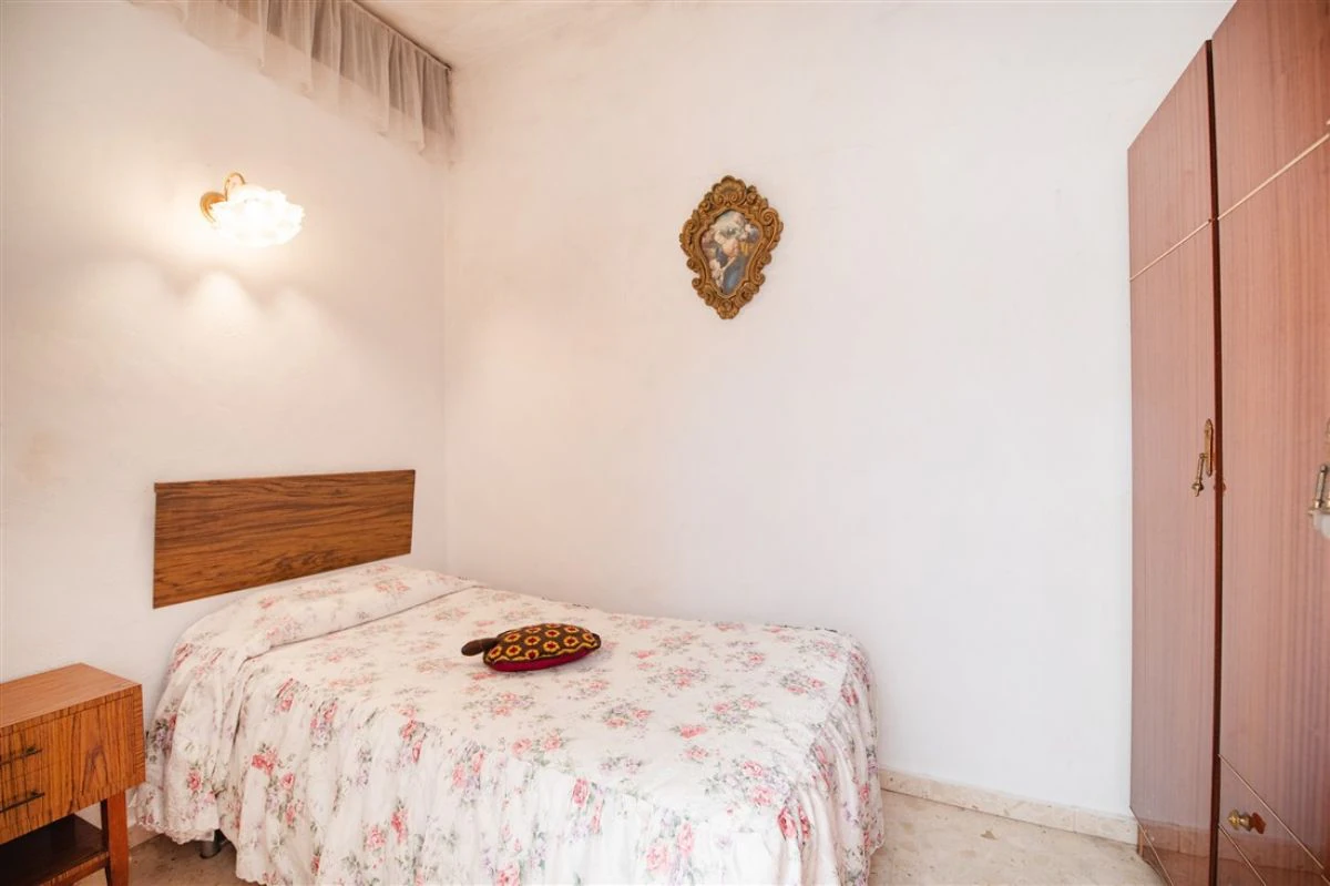Venta. Casa de pueblo en Teulada