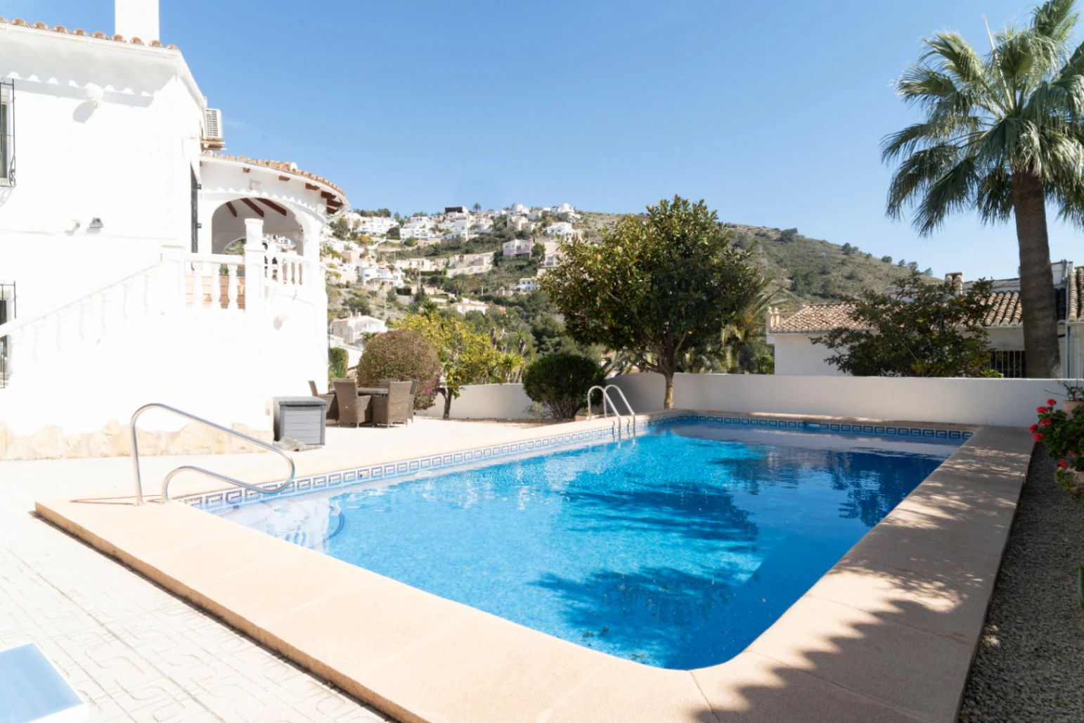 Villa mediterránea en venta en el Portet con vistas al mar - 5