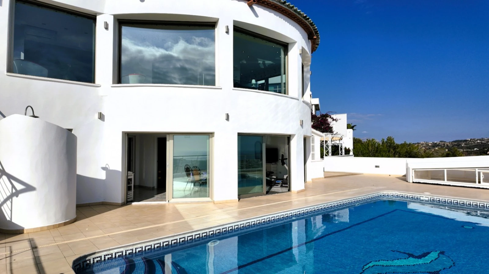 Villa de lujo a la venta en Calpe con vistas impresionantes al Peñón de Ifach