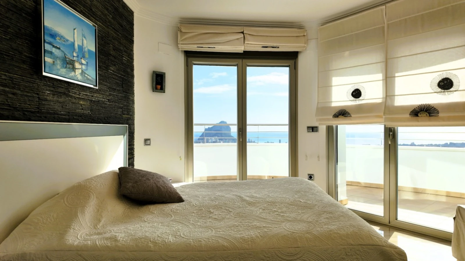 Villa de lujo a la venta en Calpe con vistas impresionantes al Peñón de Ifach