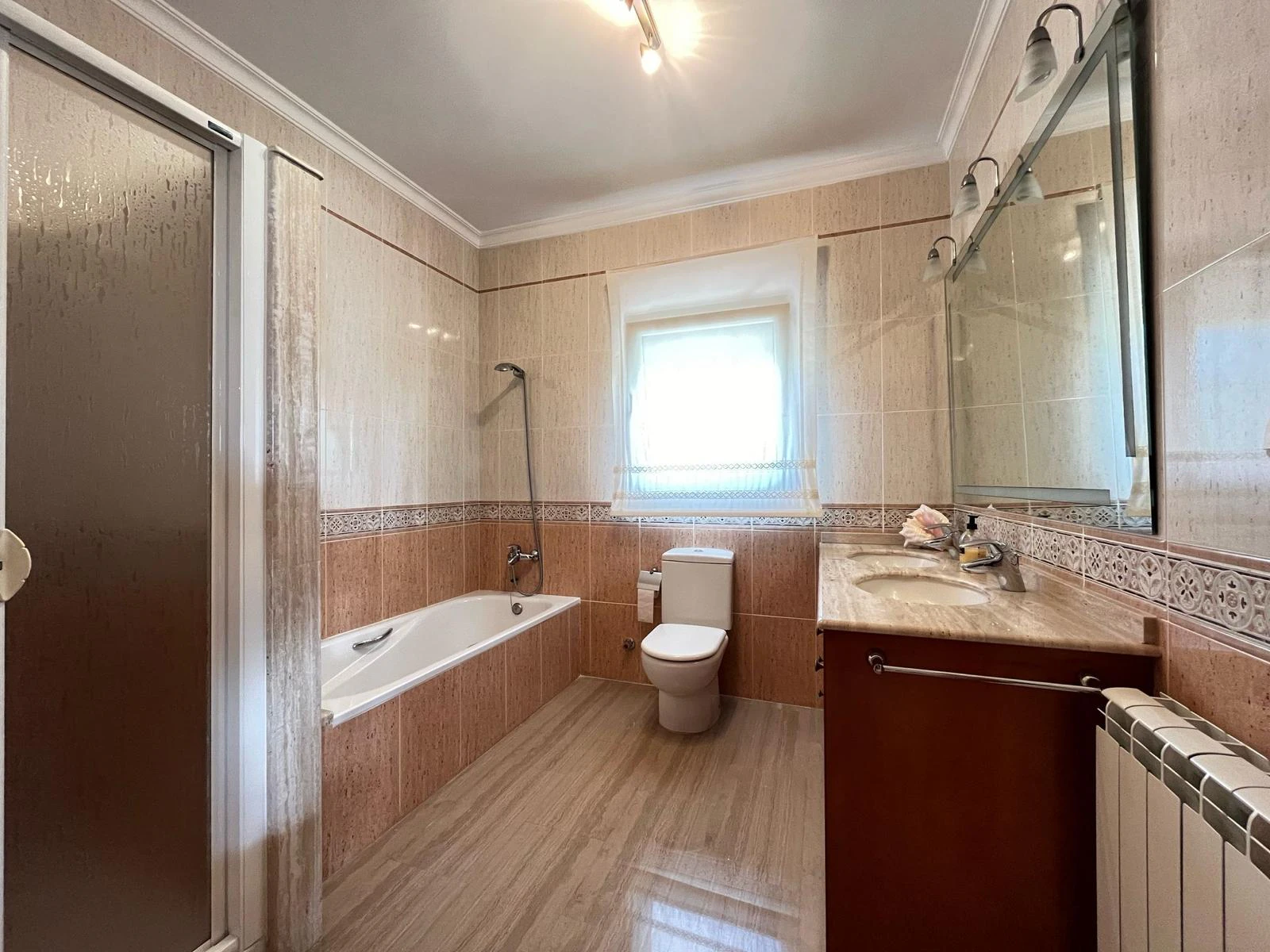 Exclusiva Villa Mediterránea con Jardín Privado y Piscina en Beniarbeig, Costa Blanca