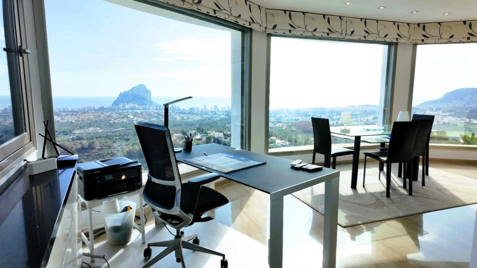 Villa de lujo a la venta en Calpe con vistas impresionantes al Peñón de Ifach