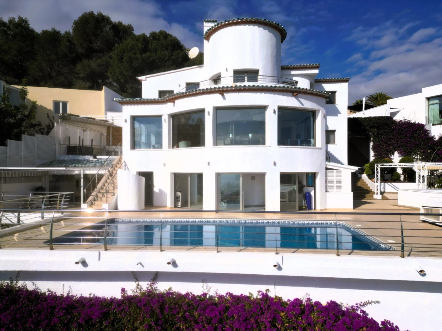 Villa de lujo a la venta en Calpe con vistas impresionantes al Peñón de Ifach