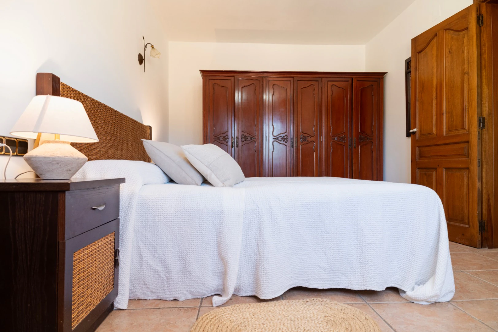 Fantastic estate for sale with sea views in Benissa.