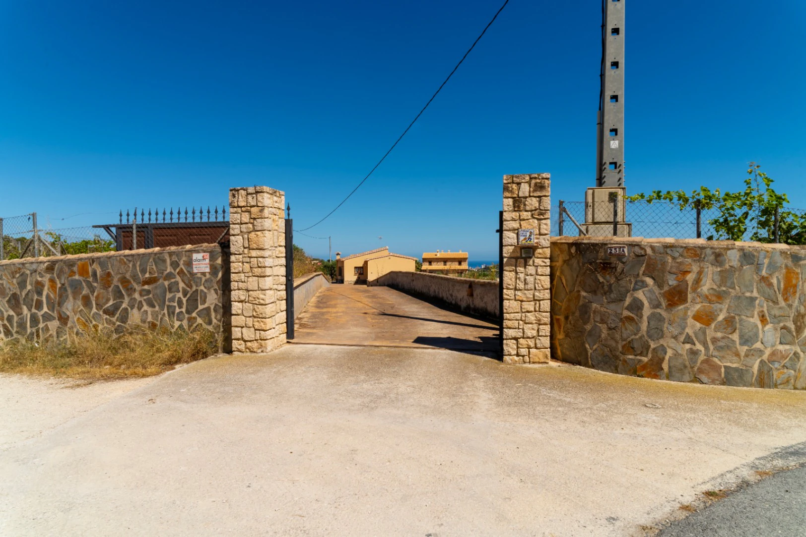 Fantastic estate for sale with sea views in Benissa.