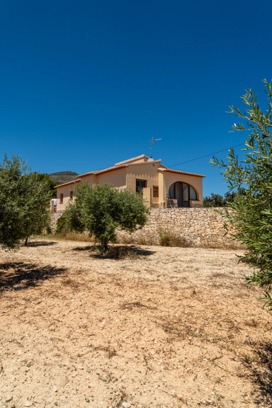 CW0341 - Fantástica finca a la venta con vistas al mar en Benissa