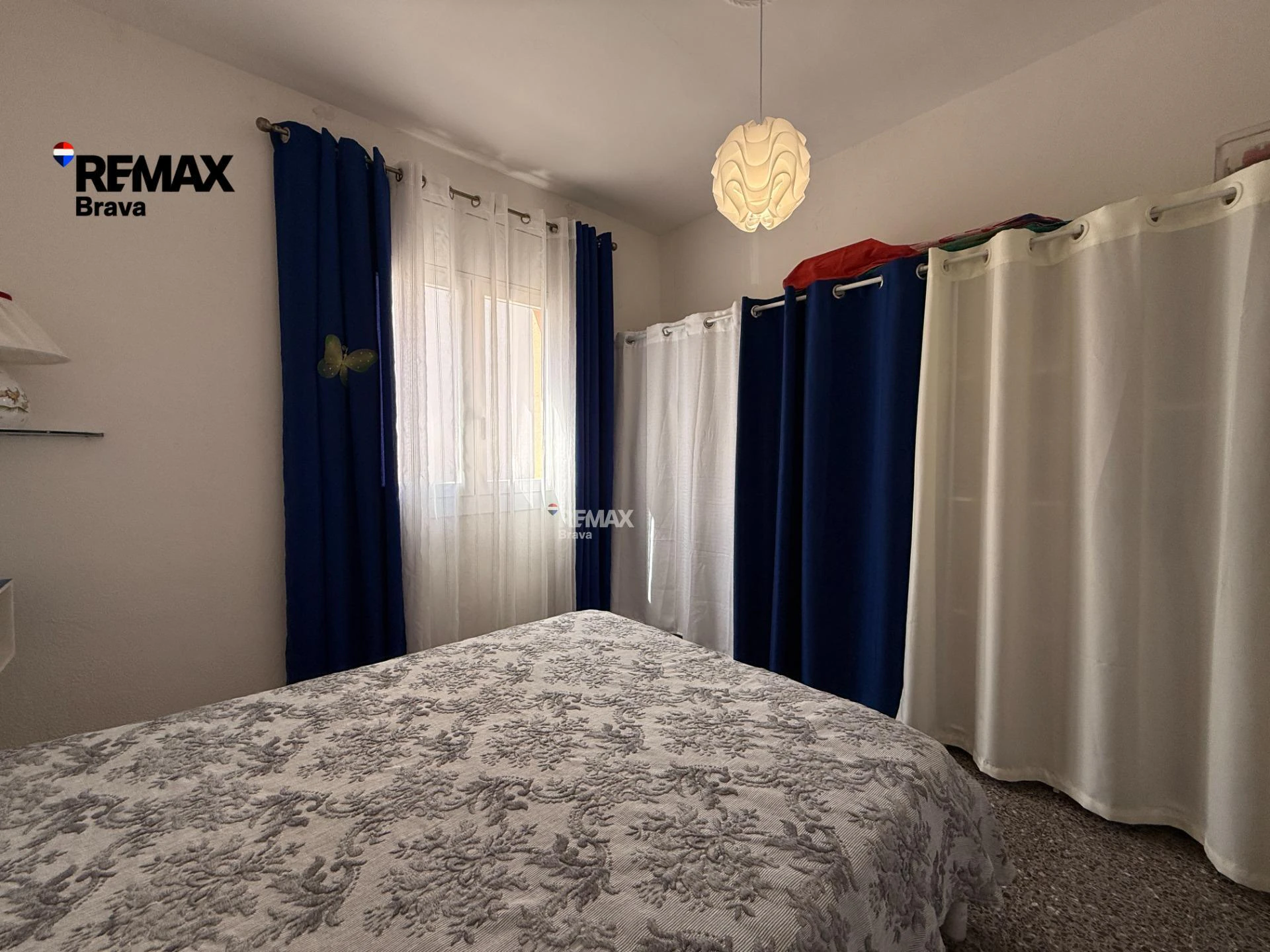 Apartamento a 100 metros de la playa en Santa Margarita Roses.