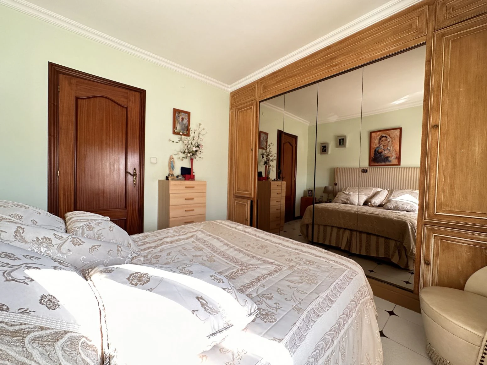 Bonita casa independiente en la Cuana