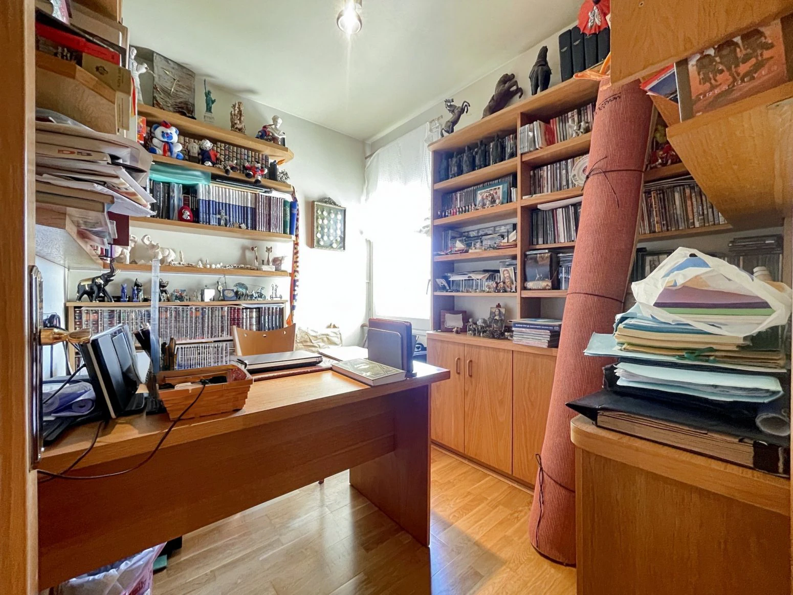Villa de 4 habitaciones, ubicada en urbanización tranquila