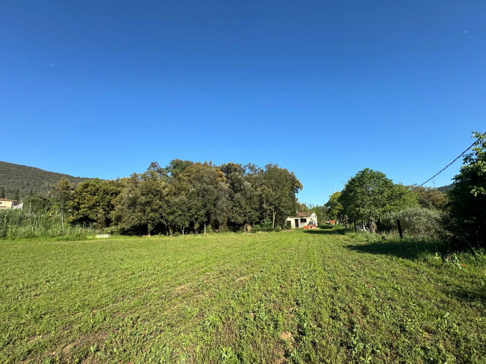 Finca en venta a Llora en Girona , en el pueblo de Sant Mart