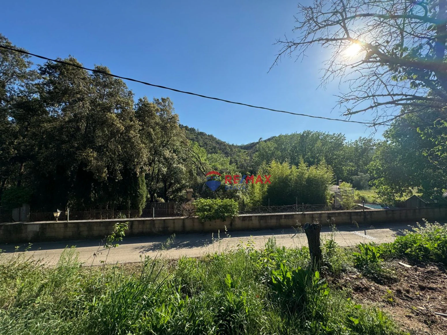 Finca en venta a Llora en Girona , en el pueblo de Sant Mart