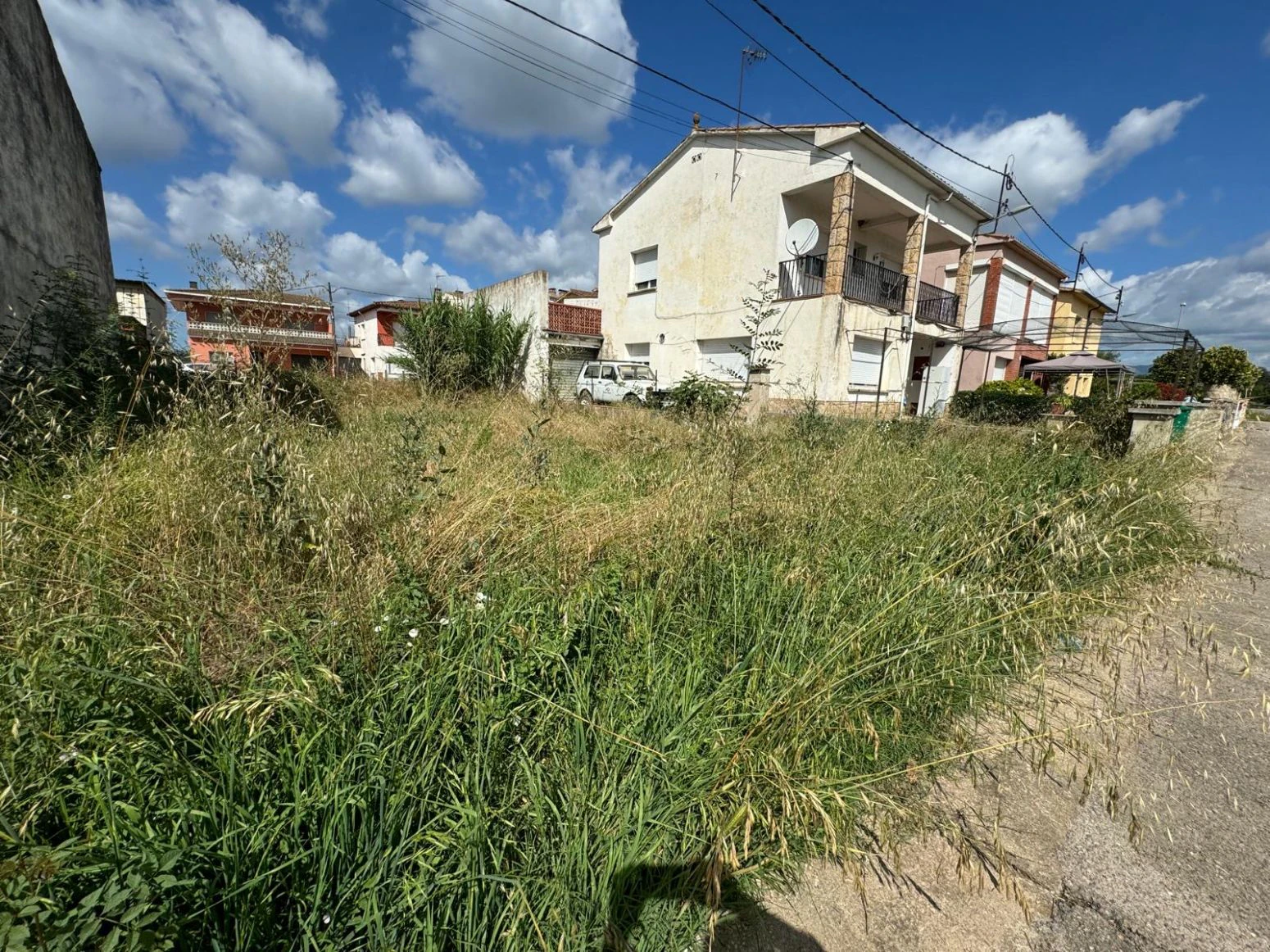 Parcela a la venta en Riudarenes, Girona.