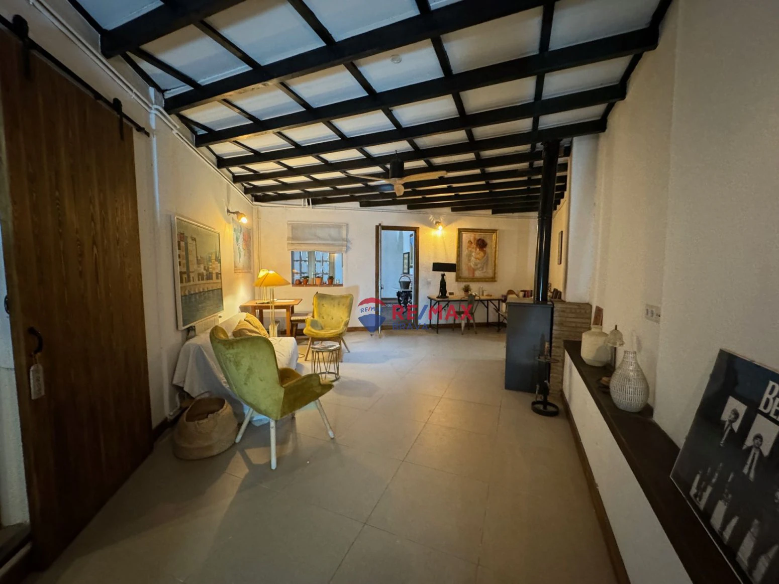 Inversionistas, Tarragona. Restaurant, vivienda, Bodega de