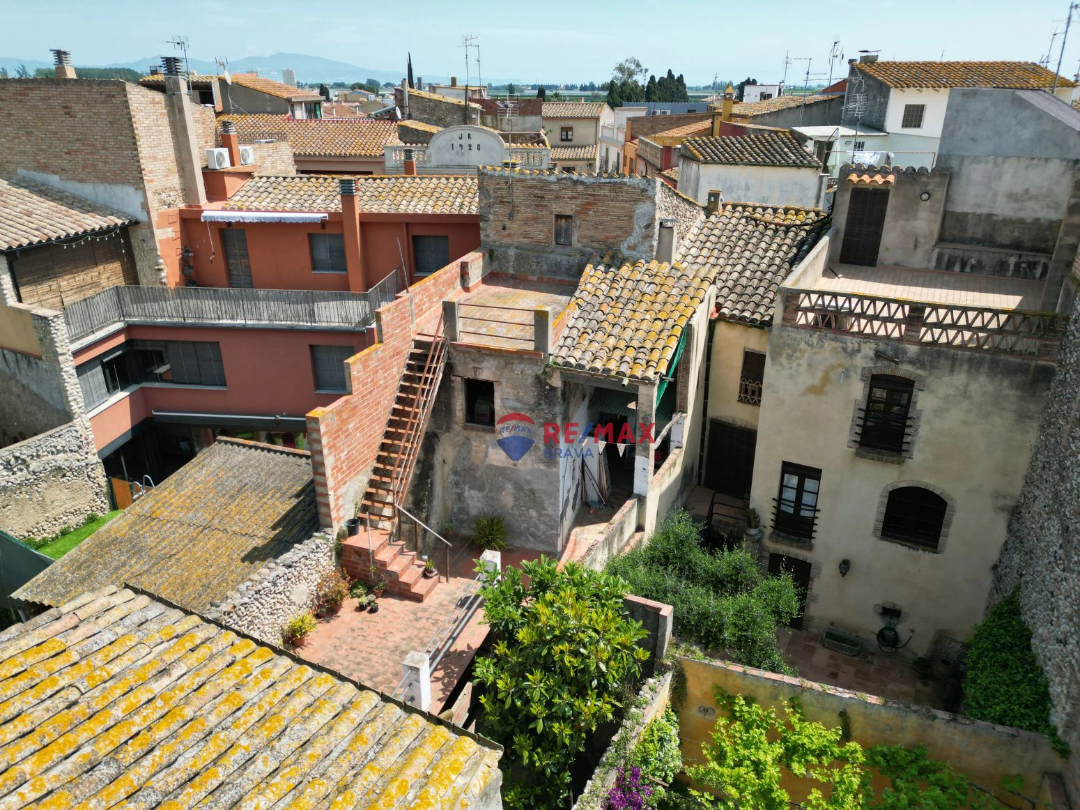 Casa de pueblo en L´Armentera de mas de 192 m2 construidos
