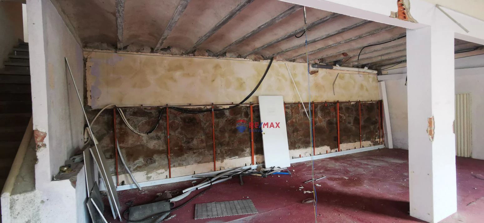 Edificio en venta a Girona en Sant Hilary Sacalm