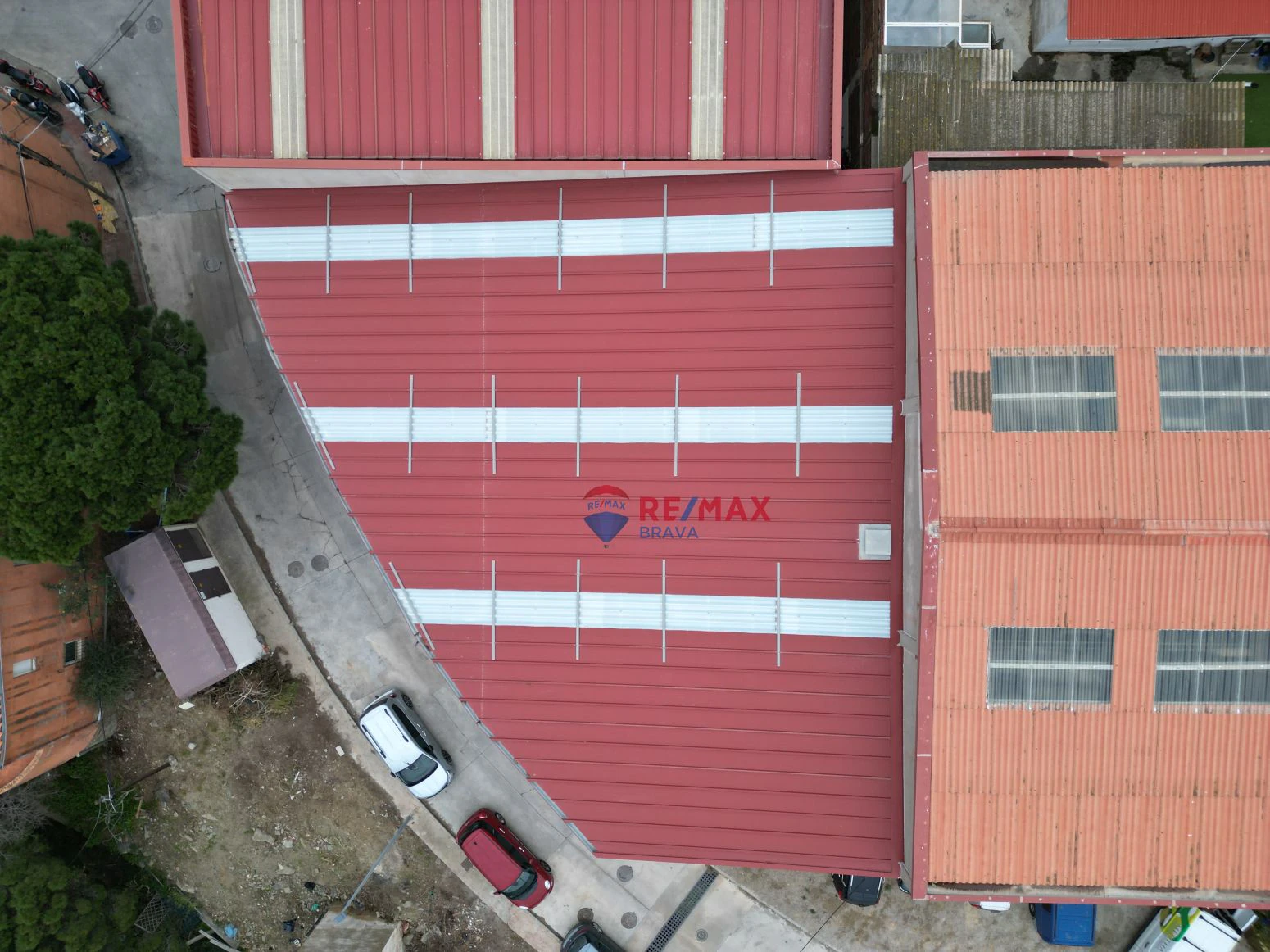 Nave industrial apta para pupilaje de barcos, o cualquier ot