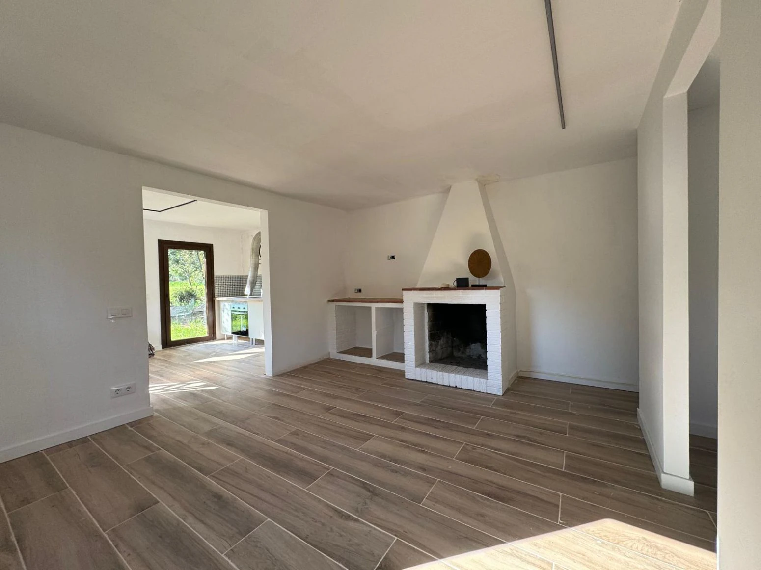 Finca en venta a Llora en Girona , en el pueblo de Sant Mart