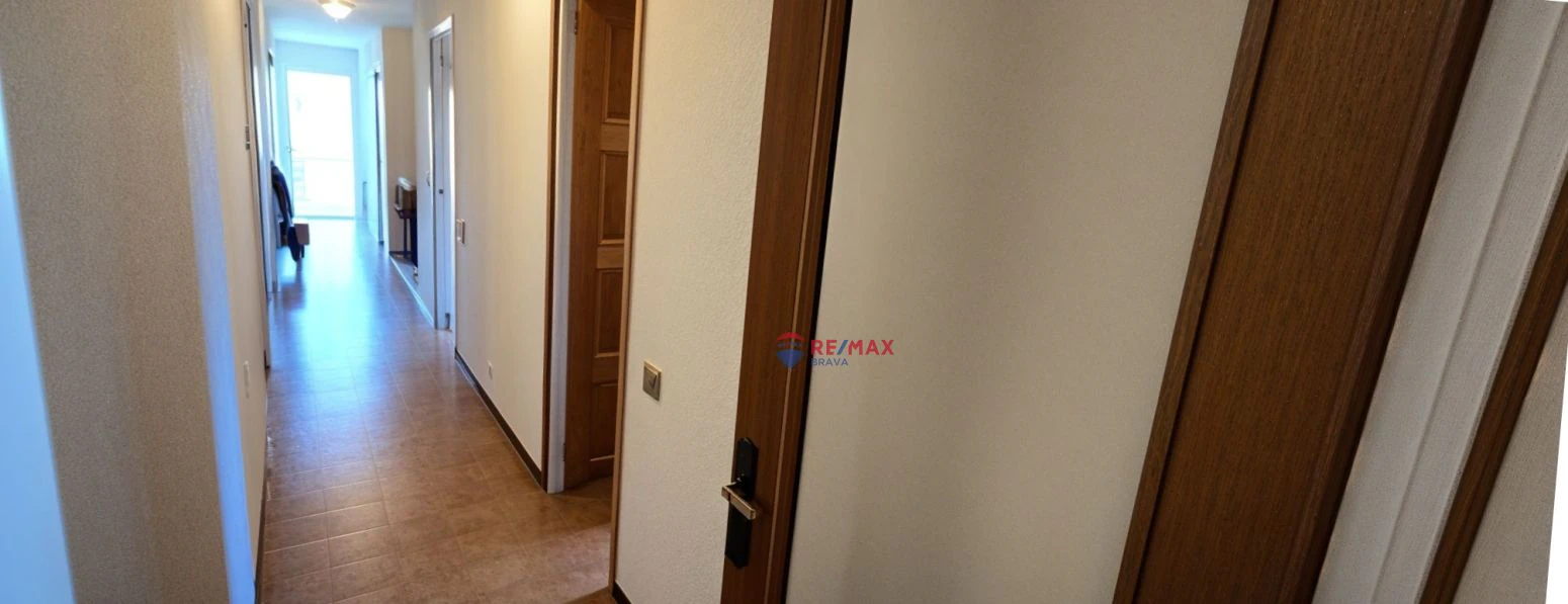 Una casa, mil posibilidades: espacio, luz y versatilidad a 1